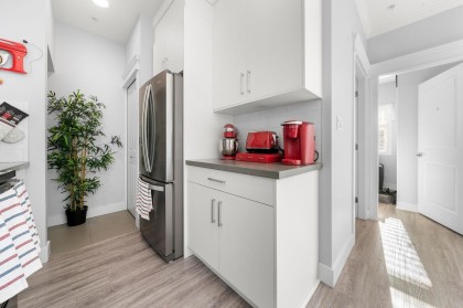 Photo 9 at 203 - 2229 Atkins Avenue, Central Pt Coquitlam, Port Coquitlam