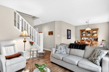 Photo 7 at 8 - 11757 236 Street, Cottonwood MR, Maple Ridge