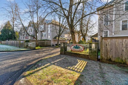 Photo 28 at 35 - 2450 Hawthorne Avenue, Central Pt Coquitlam, Port Coquitlam