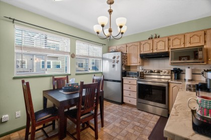 Photo 9 at 35 - 2450 Hawthorne Avenue, Central Pt Coquitlam, Port Coquitlam