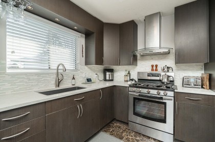 Photo 9 at 619 Swanson Place, Riverwood, Port Coquitlam