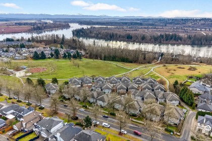 Photo 2 at 2 - 920 Citadel Drive, Citadel PQ, Port Coquitlam