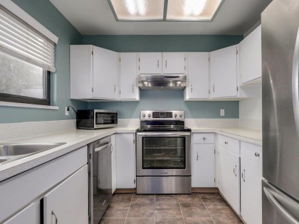 Photo 9 at 3336 Vincent Street, Glenwood PQ, Port Coquitlam