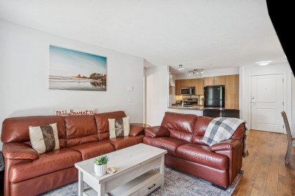 Photo 2 at 305 - 12020 207a Street, Northwest Maple Ridge, Maple Ridge