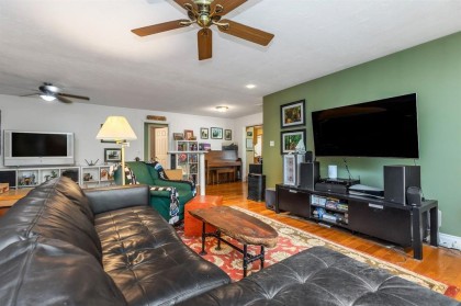 Photo 25 at 33581 Dewdney Trunk Road, Mission BC, Mission