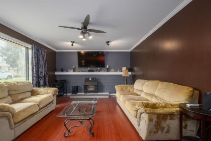 Photo 13 at 34327 Catchpole Avenue, Hatzic, Mission