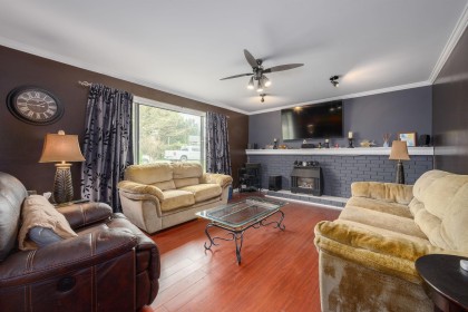 Photo 12 at 34327 Catchpole Avenue, Hatzic, Mission