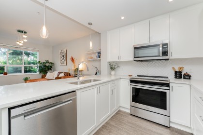 Photo 1 at 3223 - 2180 Kelly Avenue, Central Pt Coquitlam, Port Coquitlam