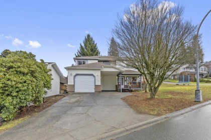 Photo 1 at 7800 Deerfield Street, Mission BC, Mission