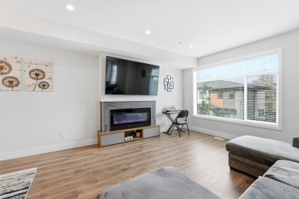 Photo 7 at 38 - 33209 Cherry Avenue, Mission BC, Mission