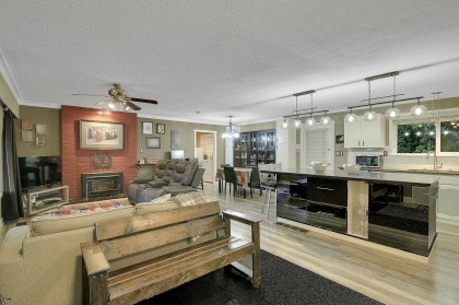 Photo 1 at 24835 Smith Avenue, Websters Corners, Maple Ridge