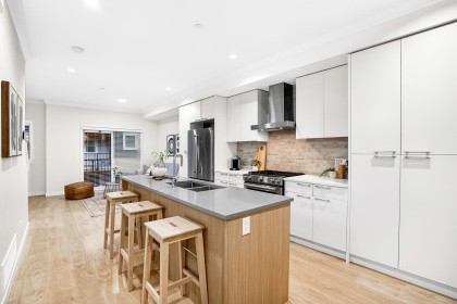 Photo 4 at 32 - 22810 113 Avenue, East Central, Maple Ridge