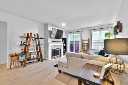 Photo 1 at 203 - 33165 2 Avenue, Mission BC, Mission