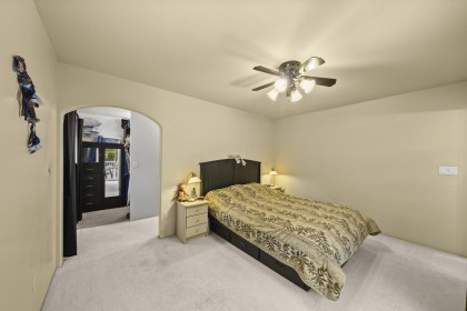 Photo 15 at 19607 Somerset Drive, Mid Meadows, Pitt Meadows