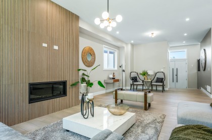 Photo 2 at 24469 Jenewein Drive, Cottonwood MR, Maple Ridge