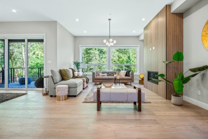 Photo 10 at 24469 Jenewein Drive, Cottonwood MR, Maple Ridge