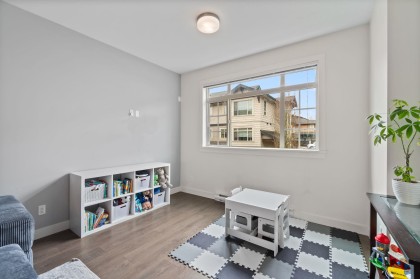 Photo 9 at 21 - 11305 240 Street, Cottonwood MR, Maple Ridge