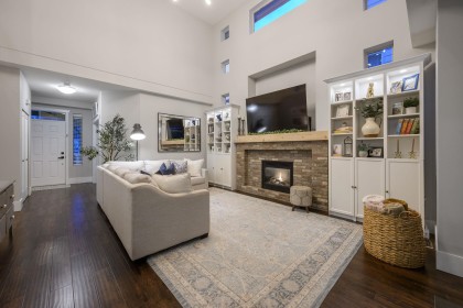 Photo 3 at 24891 106b Avenue, Thornhill MR, Maple Ridge