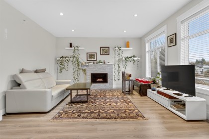 Photo 1 at 20180 Stanton Avenue, Southwest Maple Ridge, Maple Ridge