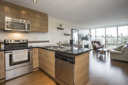 Photo 4 at 402 - 12079 Harris Road, Central Meadows, Pitt Meadows