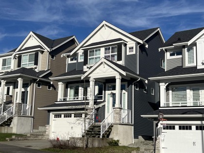 Photo 2 at 23191 112b Avenue, East Central, Maple Ridge