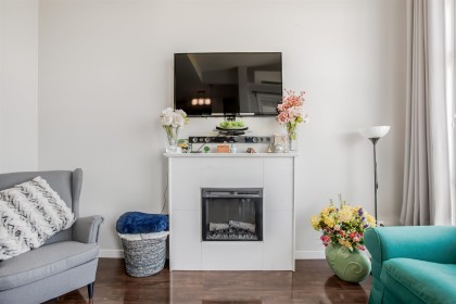 Photo 8 at 604 - 22318 Lougheed Highway, West Central, Maple Ridge