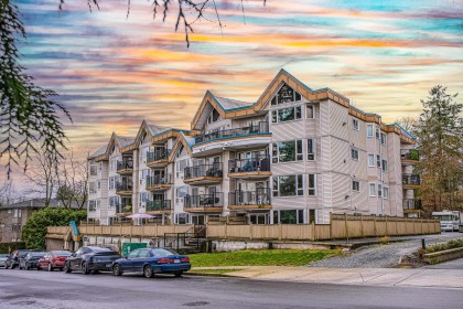 Photo 1 at 205 - 11595 Fraser Street, East Central, Maple Ridge