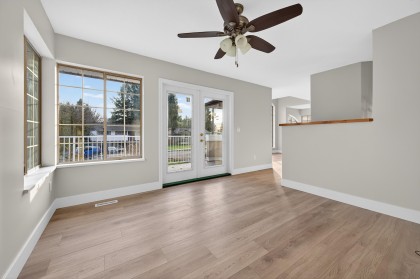 Photo 22 at 21105 River Road, Southwest Maple Ridge, Maple Ridge