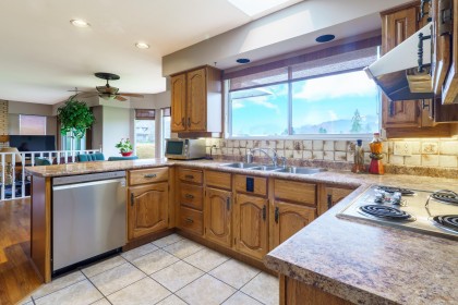 Photo 14 at 15145 Harris Road, North Meadows PI, Pitt Meadows