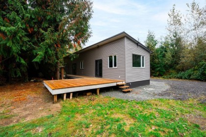 Photo 2 at 12930 Sabo Street, Steelhead, Mission