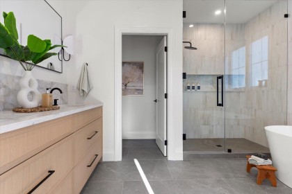 Photo 37 at 32276 Silver Creek Drive, Mission BC, Mission