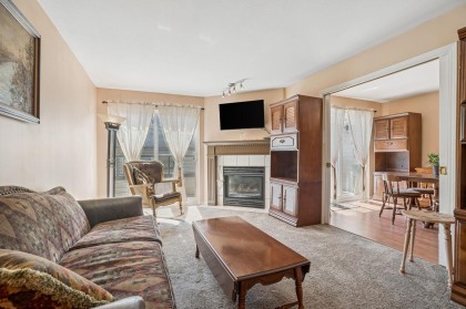 Photo 1 at 402 - 11726 225 Street, East Central, Maple Ridge