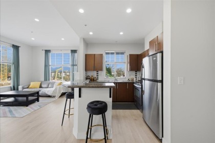 Photo 9 at 410 - 2478 Shaughnessy Street, Central Pt Coquitlam, Port Coquitlam