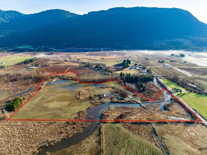 Photo 3 at 34995 Dale Road, Durieu, Mission