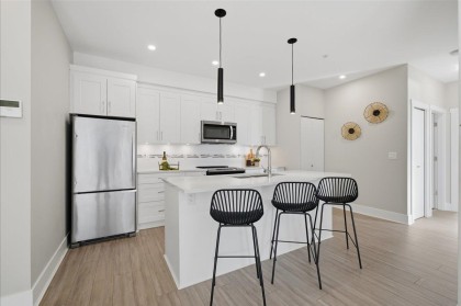 Photo 1 at 305 - 22335 Mcintosh Avenue, West Central, Maple Ridge