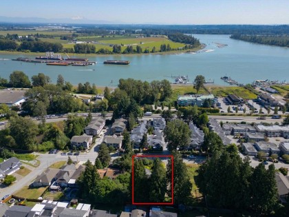 Photo 1 at 1827 Harbour Street, Citadel PQ, Port Coquitlam