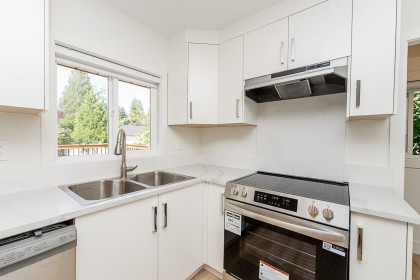 Photo 9 at 1741 Salisbury Avenue, Glenwood PQ, Port Coquitlam