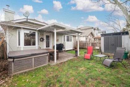 Photo 3 at 11484 207 Street, Southwest Maple Ridge, Maple Ridge