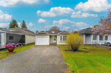 Photo 1 at 11484 207 Street, Southwest Maple Ridge, Maple Ridge