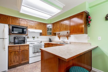 Photo 11 at 116 - 11578 225 Street, East Central, Maple Ridge