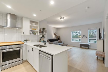 Photo 11 at 201 - 22226 Brown Avenue, West Central, Maple Ridge