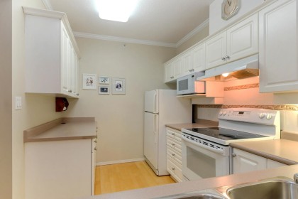 Photo 14 at 110 - 12148 224 Street, East Central, Maple Ridge