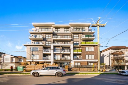 Photo 3 at 404 - 2331 Kelly Avenue, Central Pt Coquitlam, Port Coquitlam