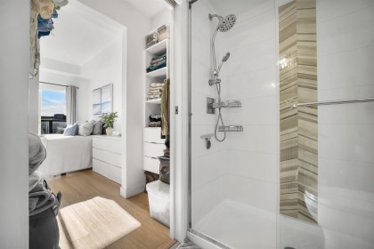 Photo 20 at 404 - 2331 Kelly Avenue, Central Pt Coquitlam, Port Coquitlam