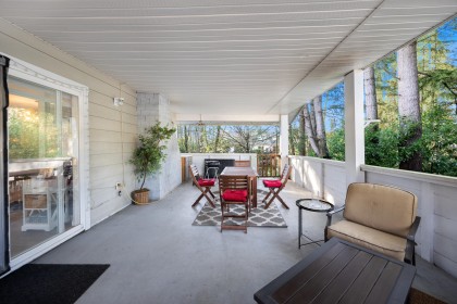 Photo 33 at 12037 208 Street, Northwest Maple Ridge, Maple Ridge