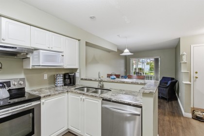 Photo 10 at 61 - 11355 236 Street, Cottonwood MR, Maple Ridge