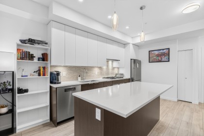 Photo 7 at 115 - 11641 227 Street, East Central, Maple Ridge