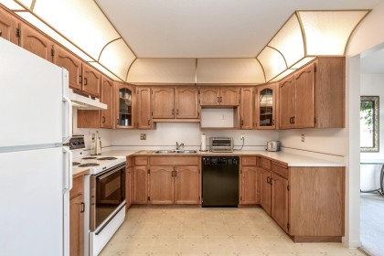 Photo 11 at 207 - 11601 227 Street, East Central, Maple Ridge