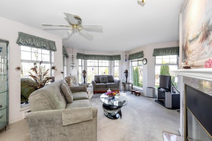 Photo 4 at 207 - 11601 227 Street, East Central, Maple Ridge