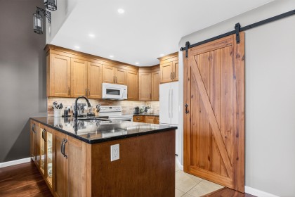 Photo 9 at 505 - 11605 227 Street, East Central, Maple Ridge